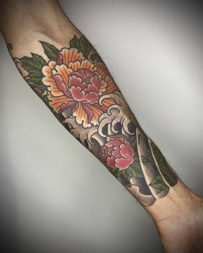 sento estudio tatuajes valencia tatuaje no land tattoo tradicional  oldschool old school color dolor pierna brazo mano peonia - No Land Tattoo  Parlour