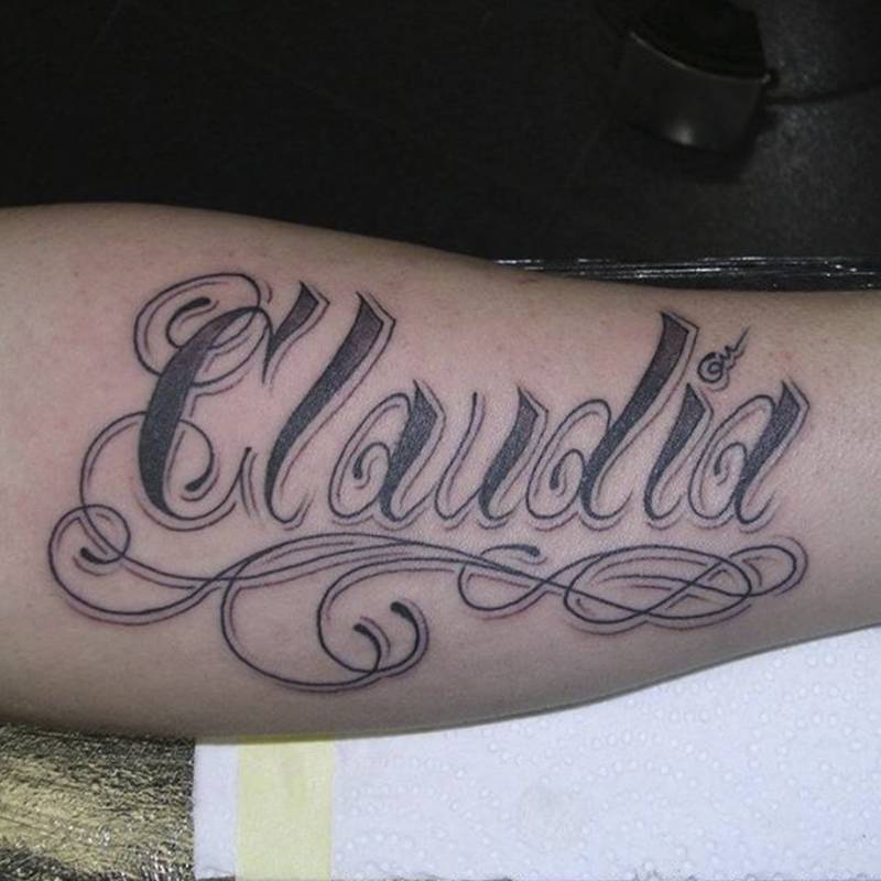 tatuajes valencia tatuaje alba weirdo No Land Tattoo Parlour